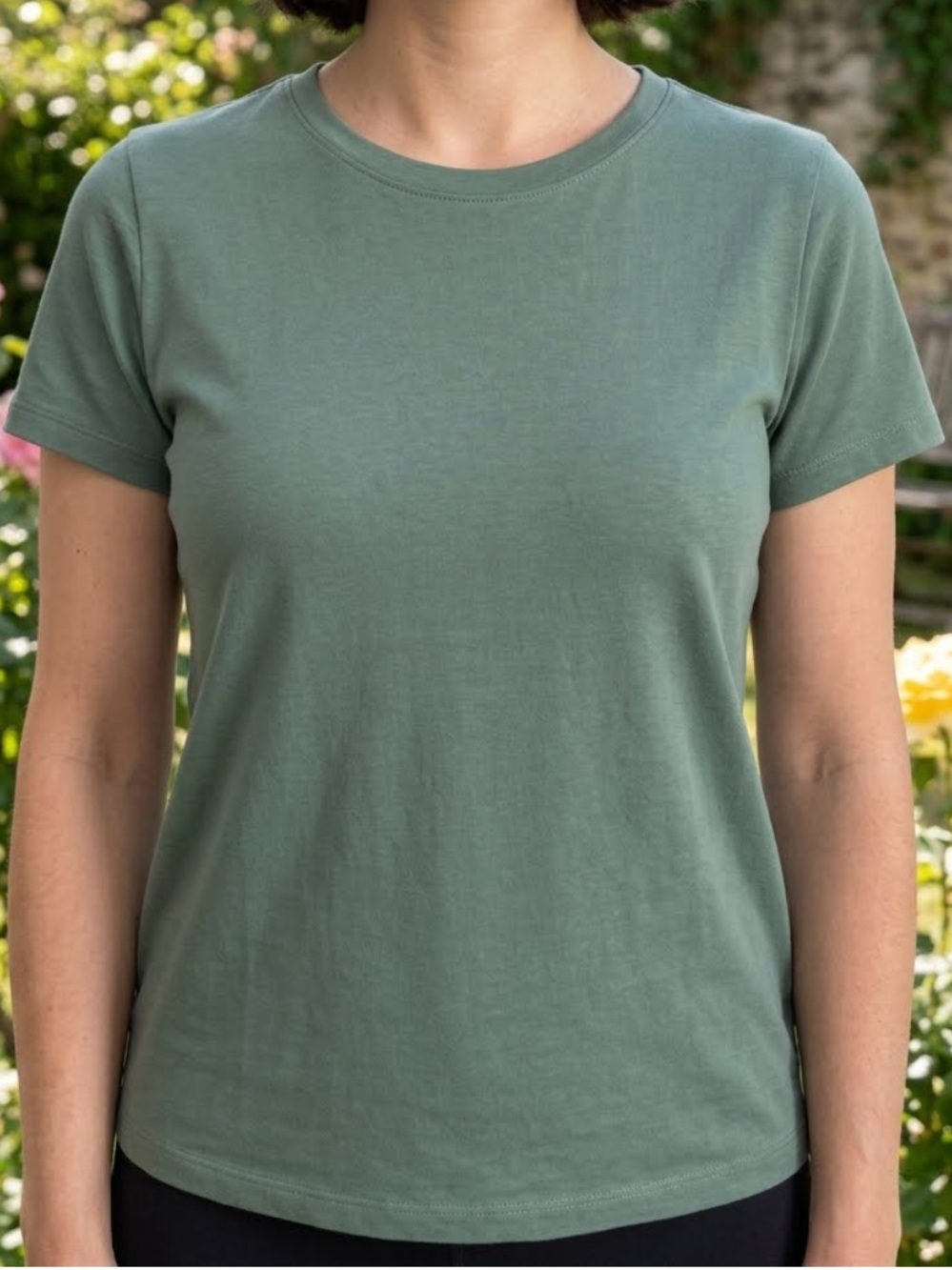 J. Crew Girlfriend Tee Shirt Green 100% cotton Slub Top Short Sleeve L Casual